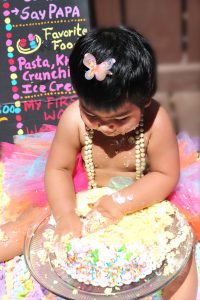 DIY-Cake-Smash-Photo-Shoot